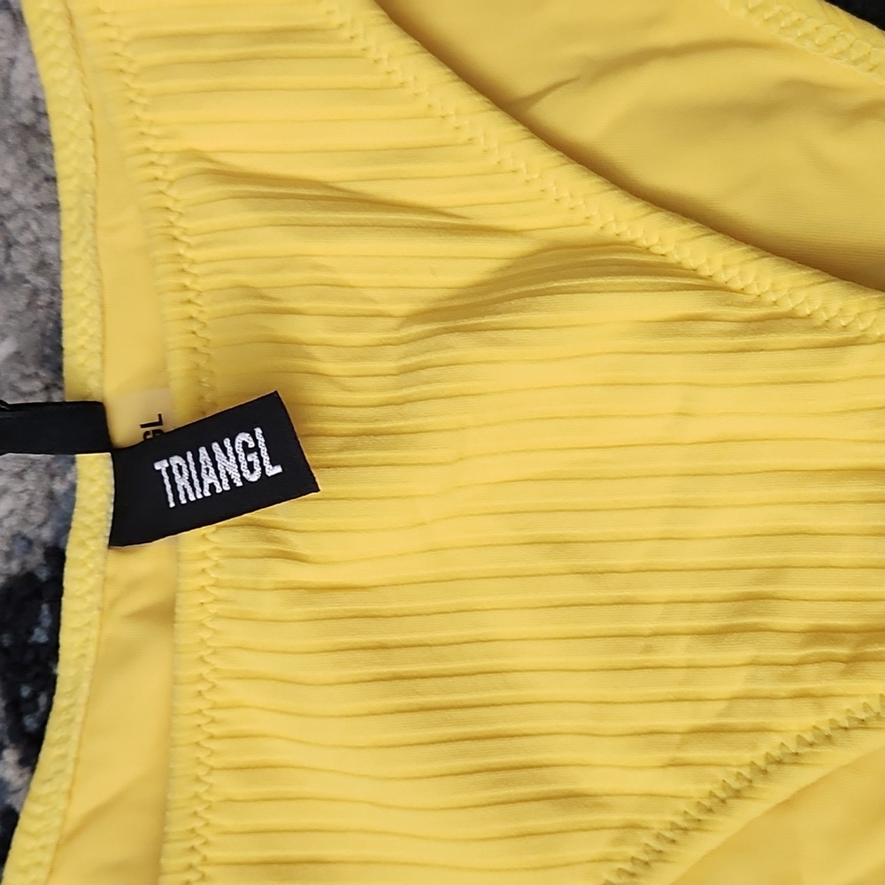 Yeallow Rib Cheeky coverage Bathing suit bottom - Picture 2 of 4